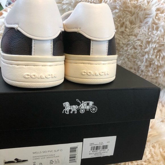 New coach woman slip on sneaker - Picture 3 of 5